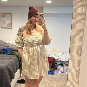 Abercrombie & Fitch Tan Ruched Puff Sleeve Mini Dress